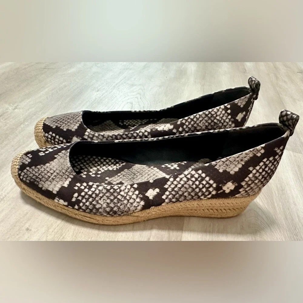 Tory Burch Espadrille Wedge Women 8.5 Grey‎ Snakeskin Good Jute Heel Logo